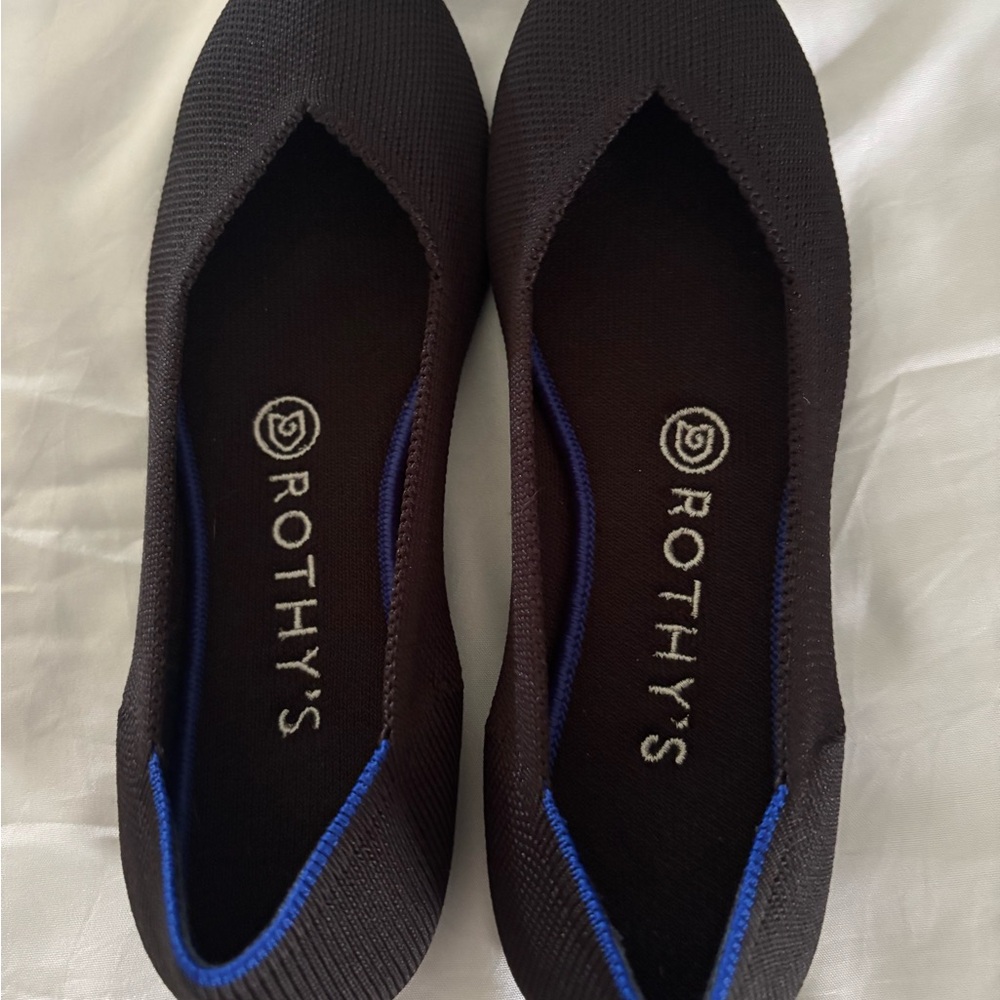 Rothy's Black and Blue Minimalist Flats - Picture 1 of 3